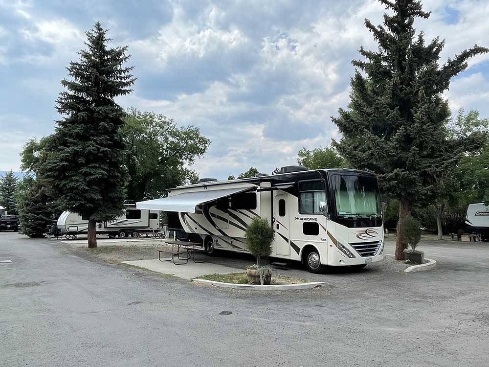Class A parked on-site at PONDEROSA CAMPGROUND