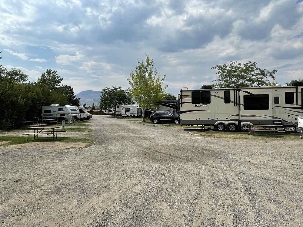 Trailers parked on-site at PONDEROSA CAMPGROUND