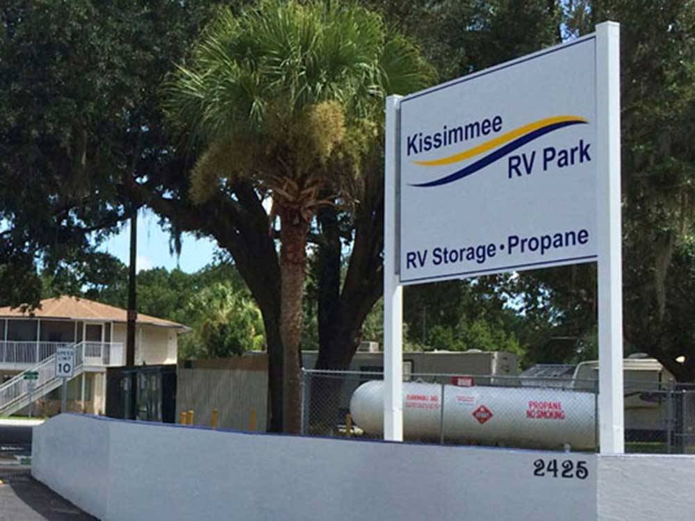 A sign marking the RV storage and propane area at KISSIMMEE RV PARK