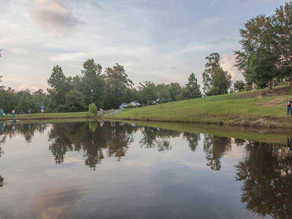 Overlooking the water at SCENIC MOUNTAIN RV PARK & CAMPGROUND