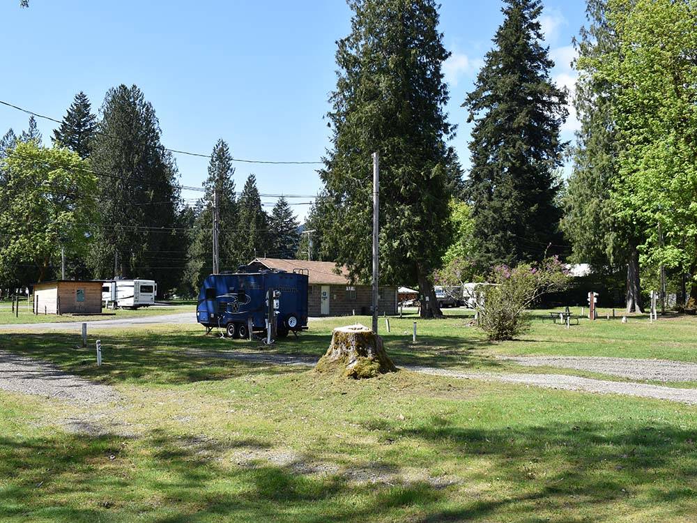 View of trailer and campground buildings at RAINIER WINGS / PACKWOOD RV PARK