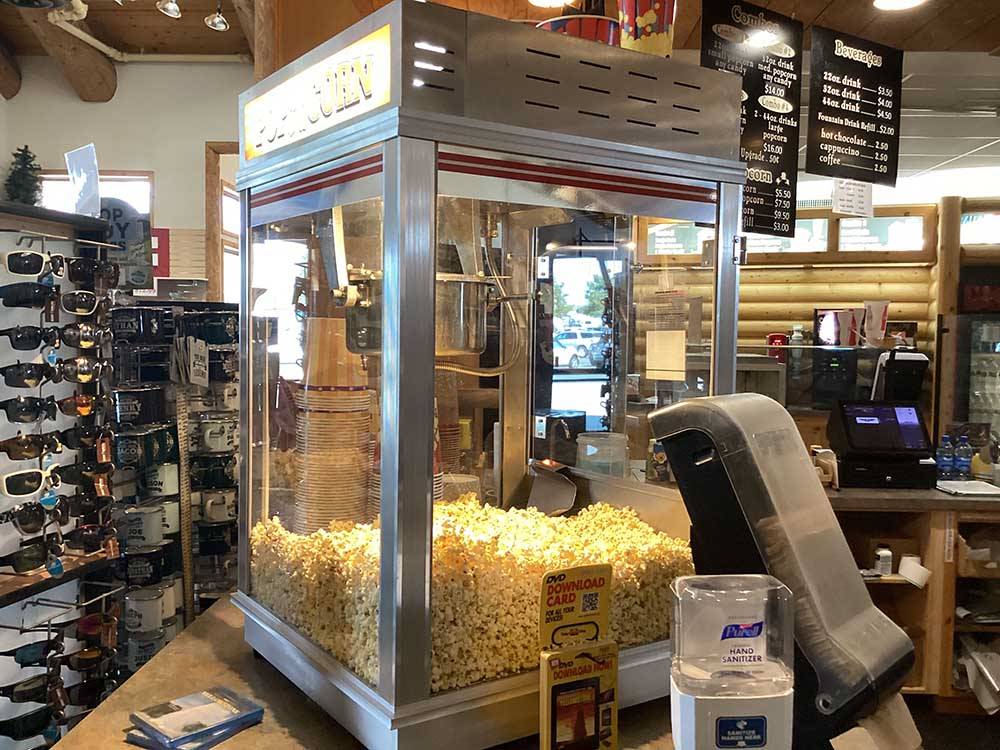 Popcorn machine in campground store at BUFFALO CROSSING RV PARK