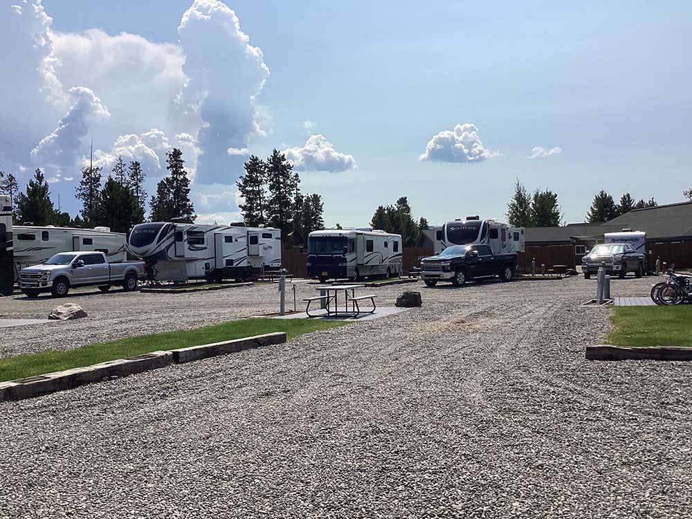 Gravel road leading to RV sites at BUFFALO CROSSING RV PARK