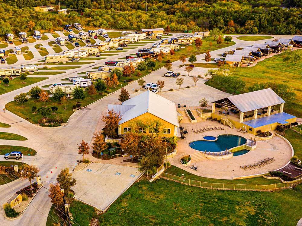 An aerial view of the clubhouse and campsites at ALSATIAN RV RESORT & GOLF CLUB