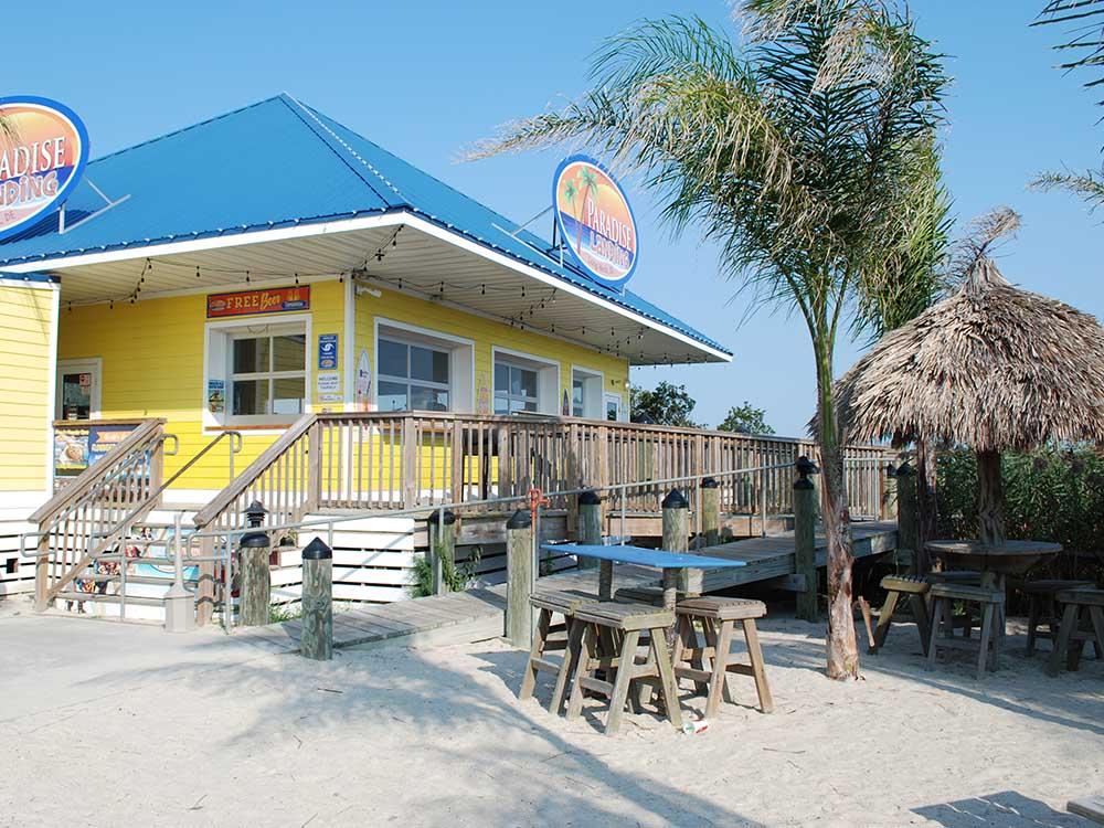 The Paradise Landing snack bar at SUN OUTDOORS REHOBOTH BAY