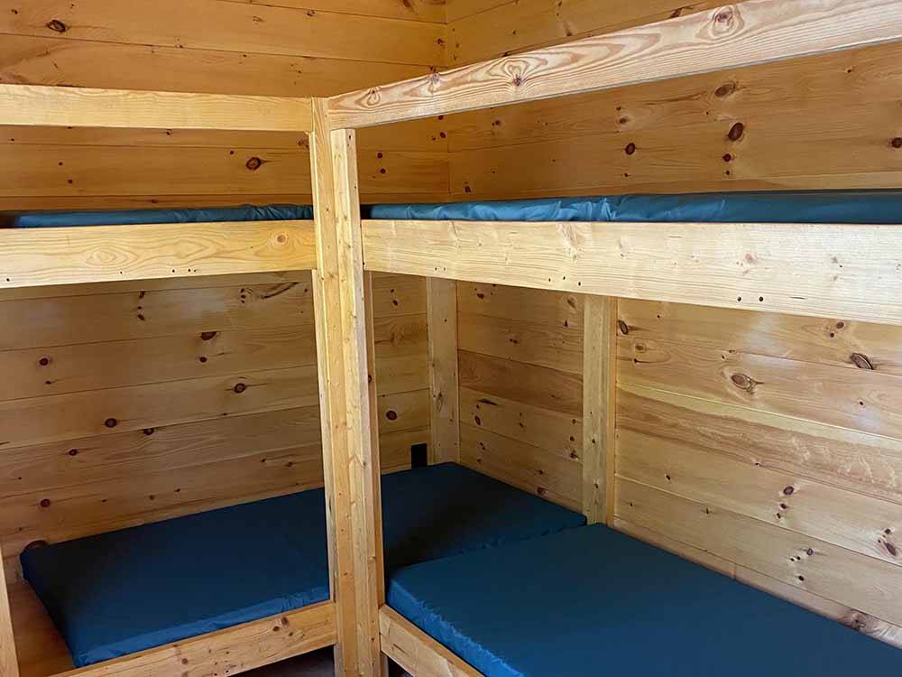 The bunk beds in a rental cabin at IRON MOUNTAIN RESORT