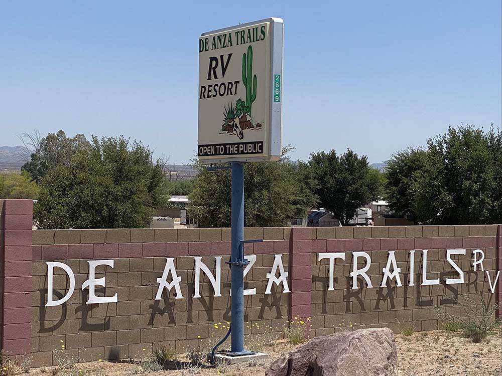 Sign showing De Anza Trails RV at DE ANZA RV RESORT