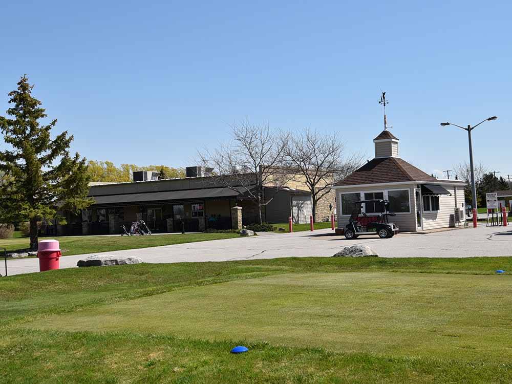 The golf course building at WILDWOOD GOLF & RV RESORT