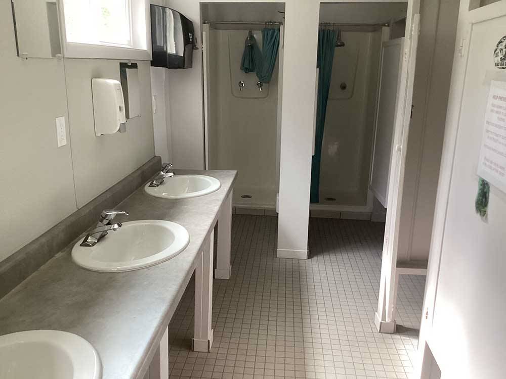 Clean public bathrooms at GLACIER MEADOW RV PARK