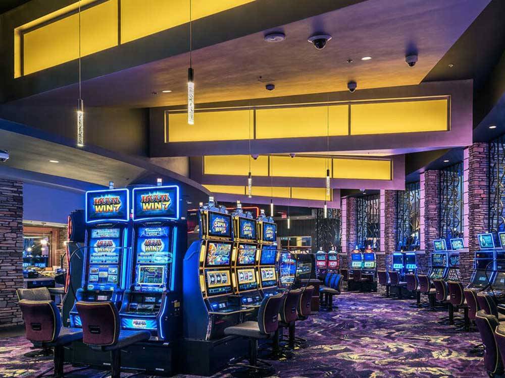 Slot machines at onsite casino at EAGLE VIEW RV RESORT ASAH GWEH OOU-O AT FORT MCDOWELL