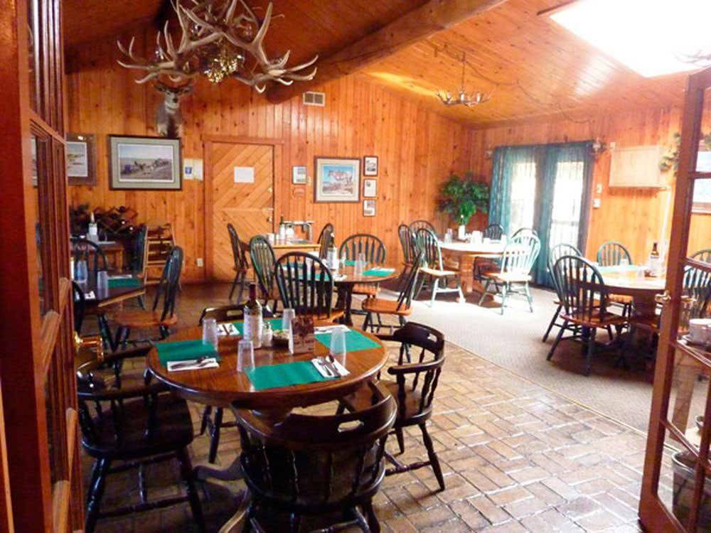 Interior view of the restaurant at YELLOWSTONE VALLEY INN & RV PARK