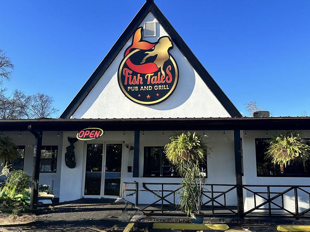 The entrance to the Fish Tails restaurant at SOUTHERN RETREAT RV PARK