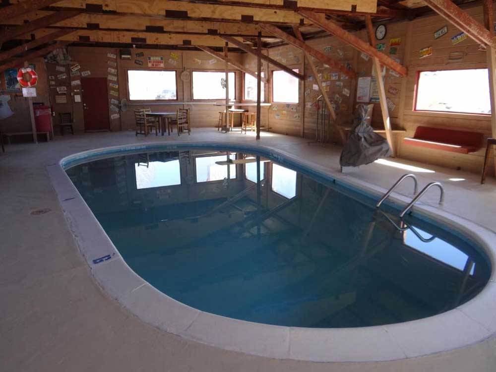 The indoor swimming pool at CANYON MOTEL & RV PARK