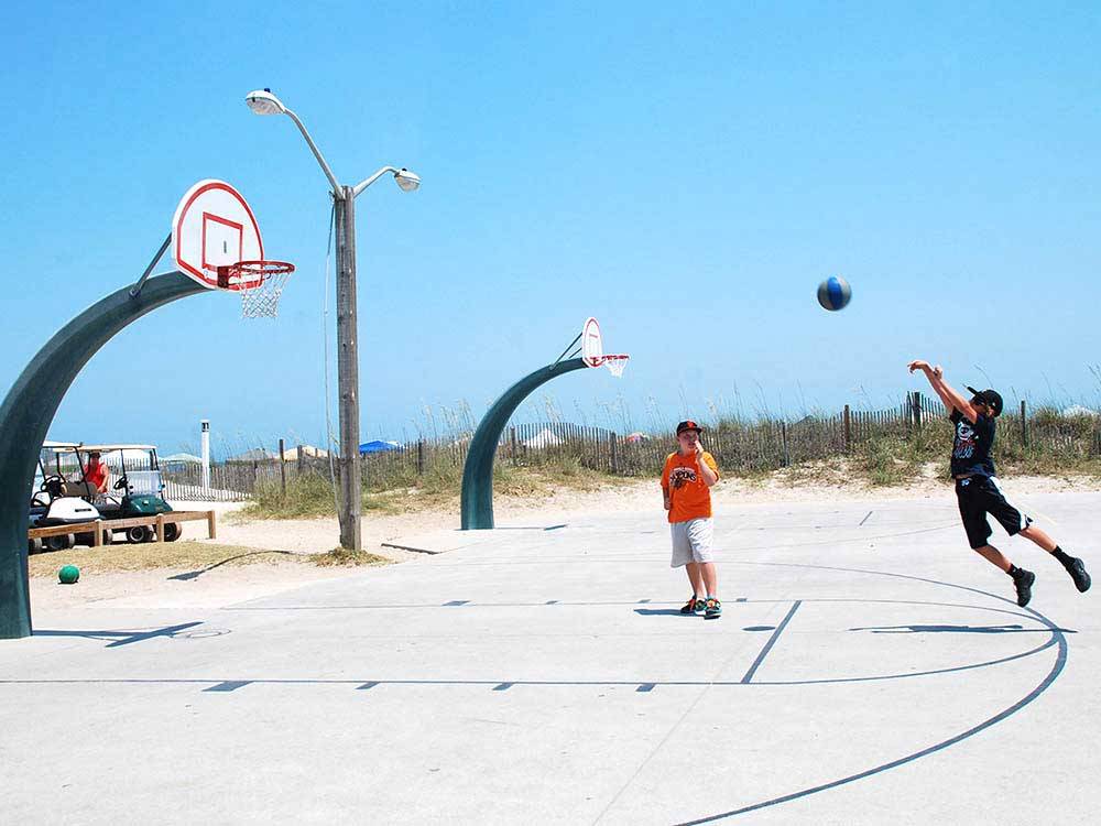Basketball court at OCEAN LAKES FAMILY CAMPGROUND