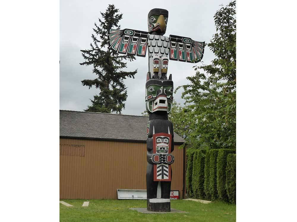 An Pacific Northwest totem pole at CAPILANO RIVER RV PARK