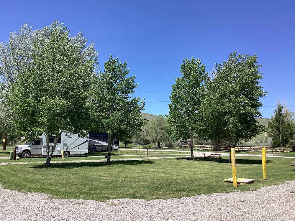 The gravel road around the campsite at BEAVERHEAD RIVER RV PARK & CAMPGROUND
