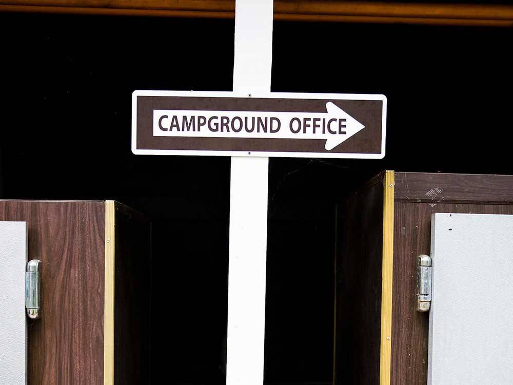 Lodge office at JEKYLL ISLAND CAMPGROUND