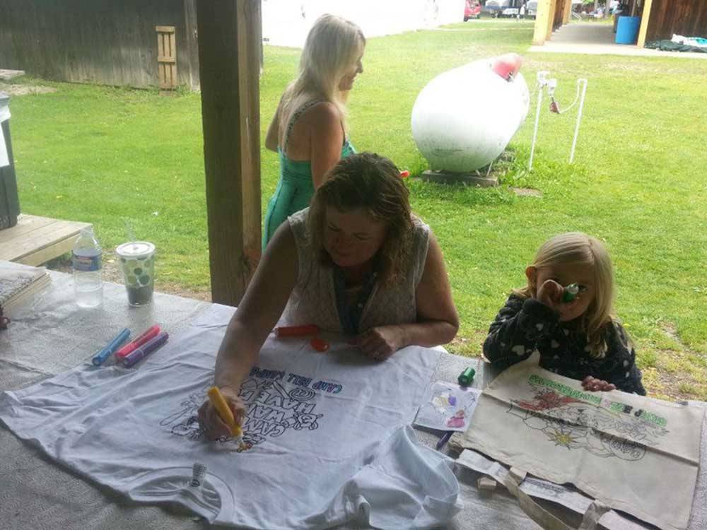 Campers drawing at CAMP BELL CAMPGROUND
