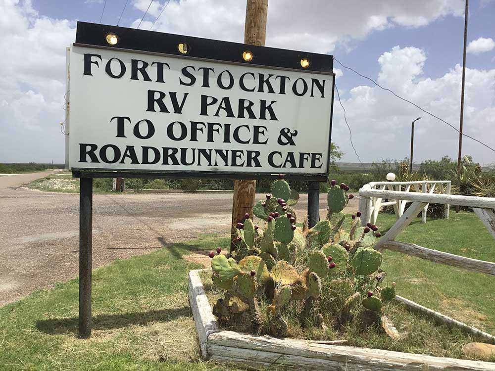 The front entrance sign at FORT STOCKTON RV PARK