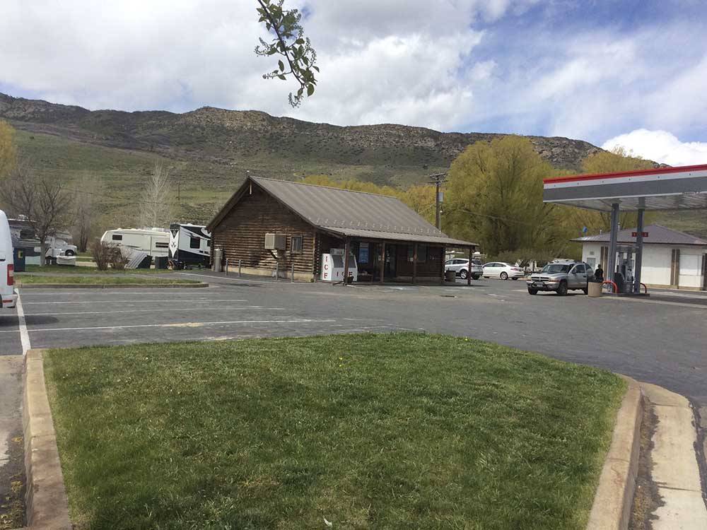 The gas station and building at HOLIDAY HILLS RV PARK