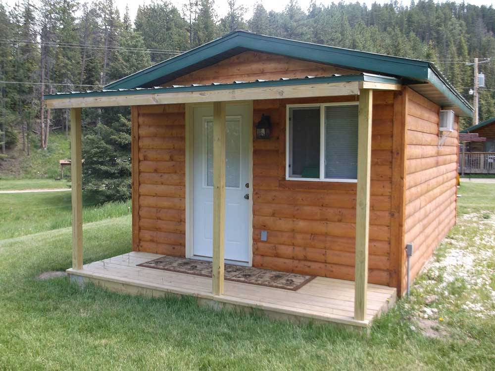 The front view of the cabin rental at WILD BILL'S CAMPGROUND, SALOON & GRILL