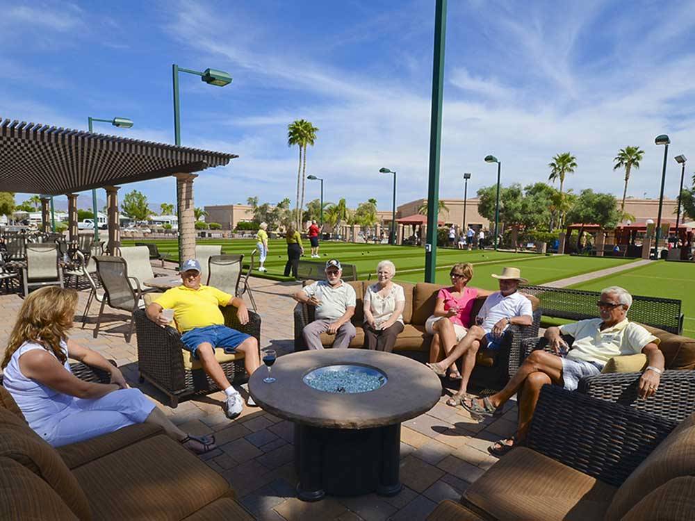 Patio area with tables at VALLE DEL ORO RV RESORT