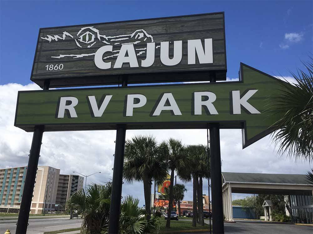The front entrance sign at CAJUN RV PARK