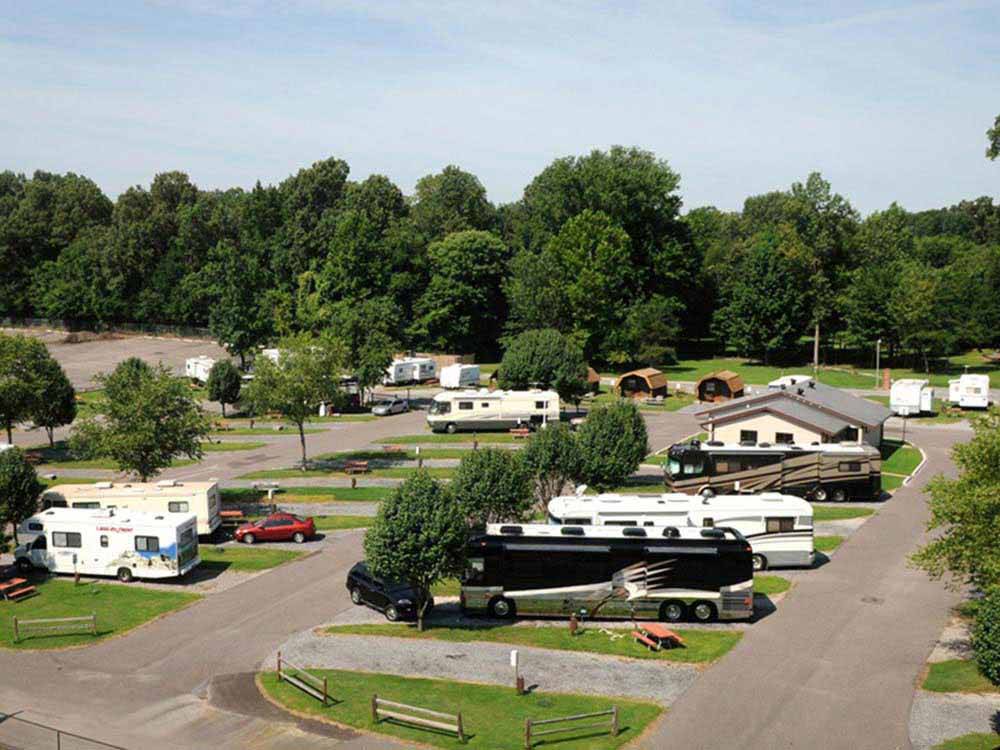 An aerial view of the campsites at MEMPHIS GRACELAND RV PARK & CAMPGROUND