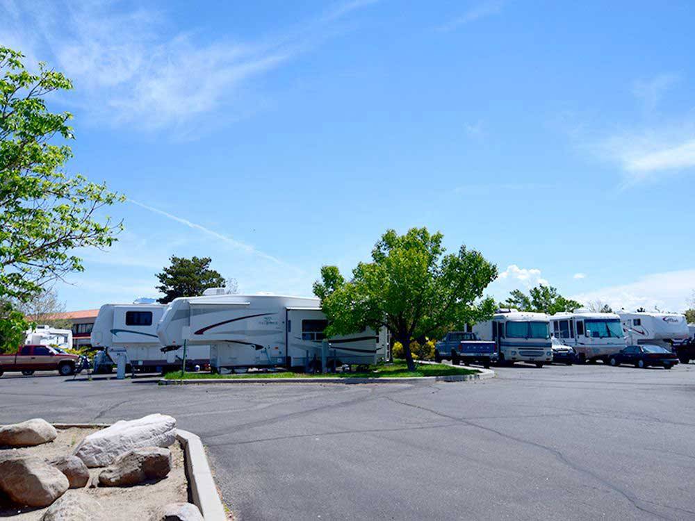Trailers and RVs camping at KEYSTONE RV PARK