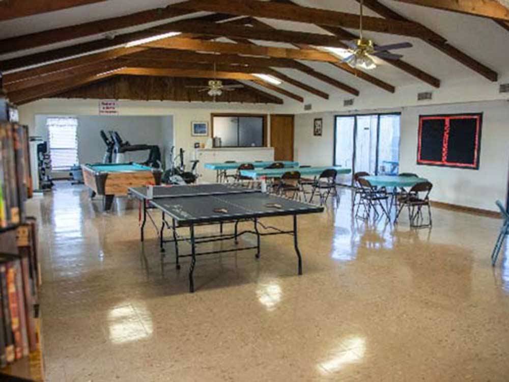 Rec room with pool table and ping pong table at TOWN & COUNTRY RV PARK