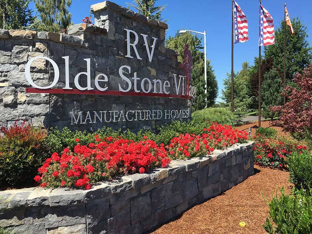 Sign at entrance to RV park at OLDE STONE RV RESORT