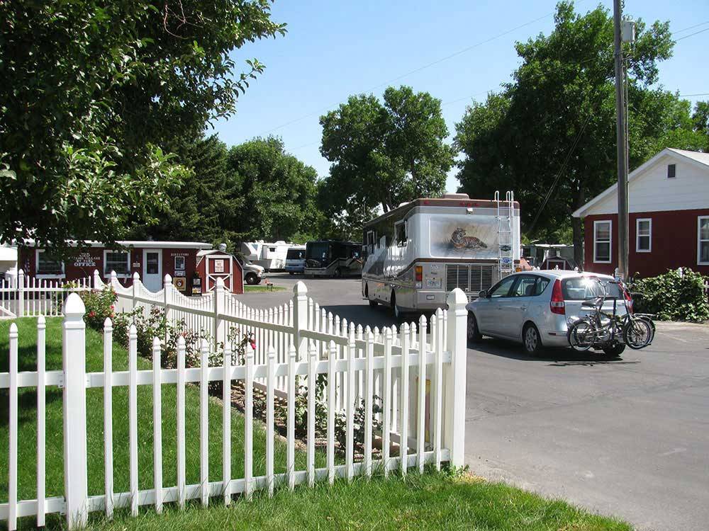 Picket fence area in front of office at BILLINGS VILLAGE RV PARK
