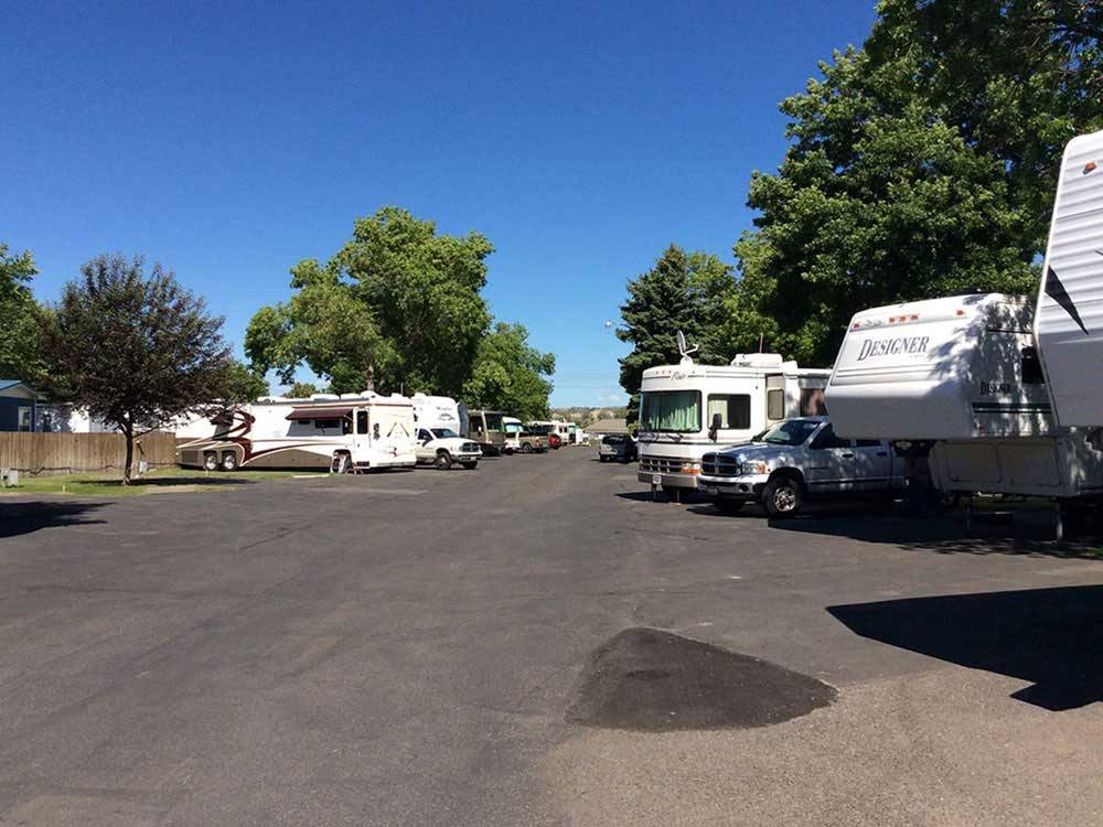 Trailers and RVs camping at BILLINGS VILLAGE RV PARK