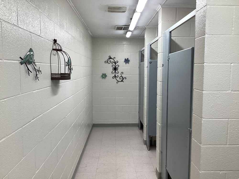 The clean shower stalls at TRAVELCENTERS OF AMERICA RV PARK