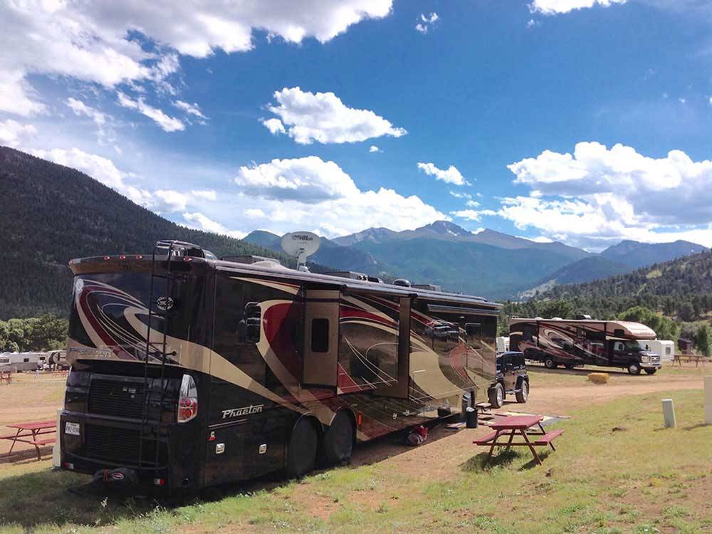 RV and trailer camping at ELK MEADOW LODGE AND RV RESORT