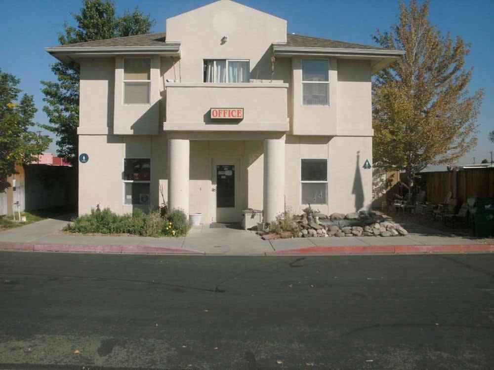 Lodge office at SILVER SAGE RV PARK