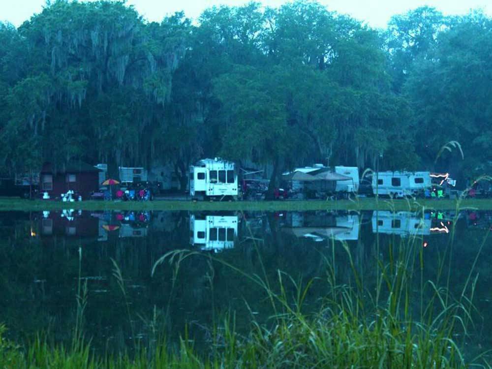 Trailers camping on the water at RAGANS FAMILY CAMPGROUND