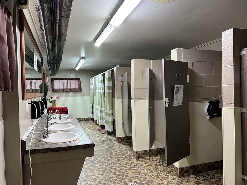 The modern bathrooms at CROSS CREEK CAMPING RESORT