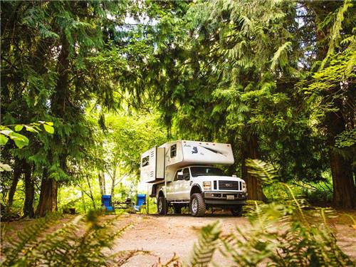 Truck and trailer camping at THOUSAND TRAILS CHEHALIS