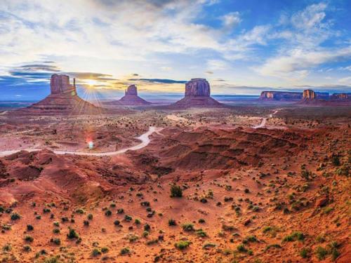 Goulding's Monument Valley Campground & RV Park in Monument Valley, UT