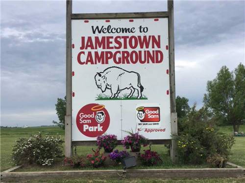 Welcome sign near entrance at JAMESTOWN CAMPGROUND