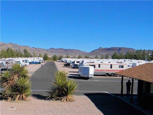 An overview of the campsites at ADOBE RV PARK