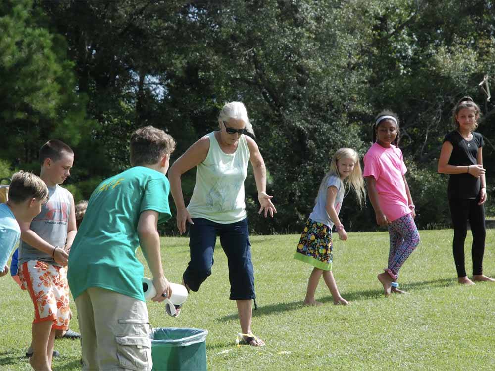 People playing egg toss at GREEN ACRES FAMILY CAMPGROUND