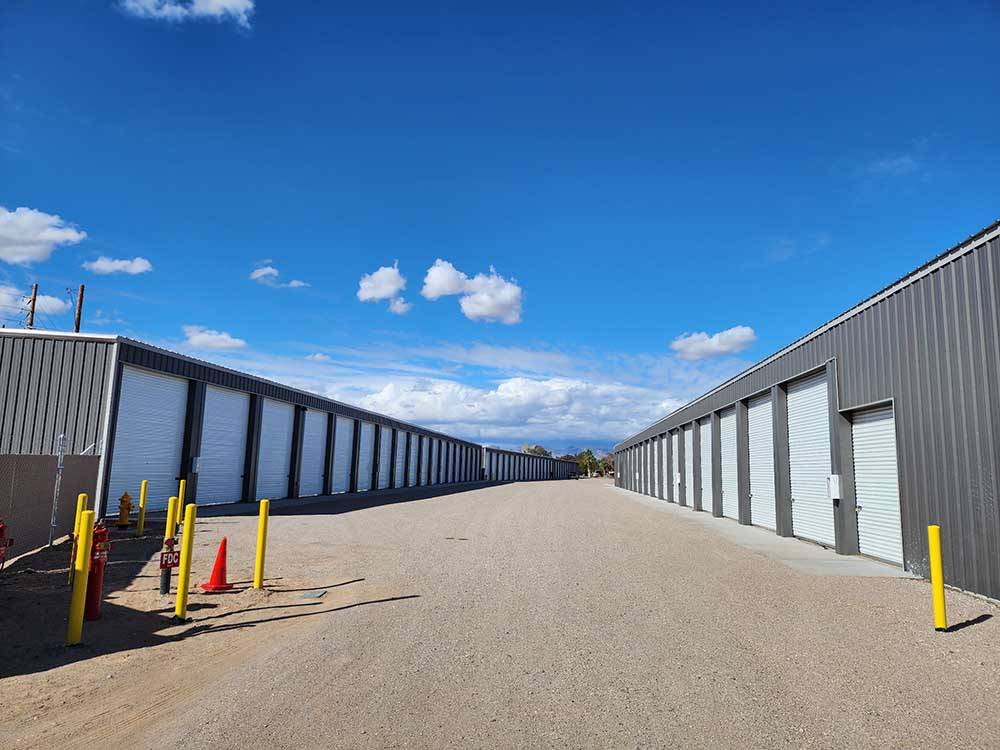 A row of the storage units at NEEDLES MARINA RESORT  