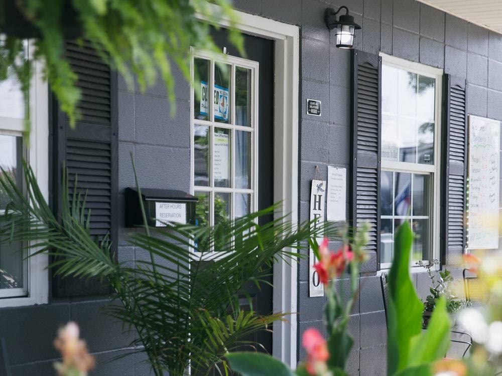 Entrance to the office at Bayberry RV Park