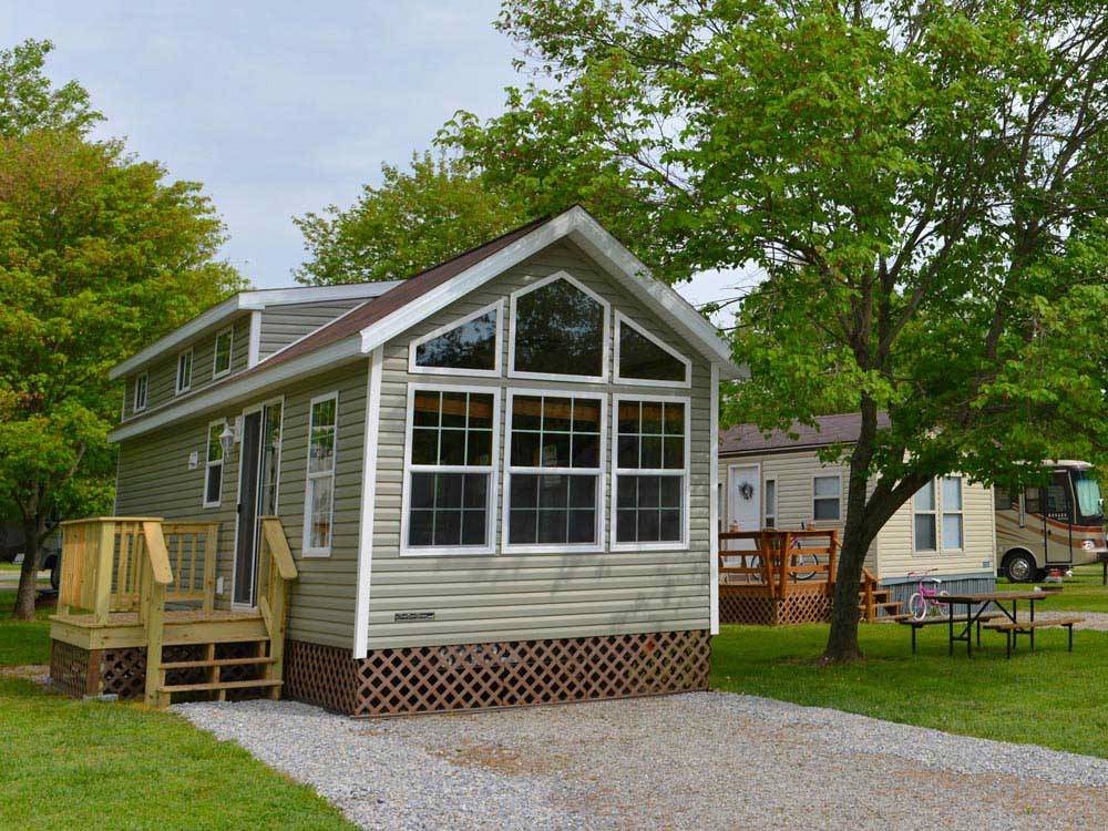 Lodging and RVs at THOUSAND TRAILS GETTYSBURG FARM