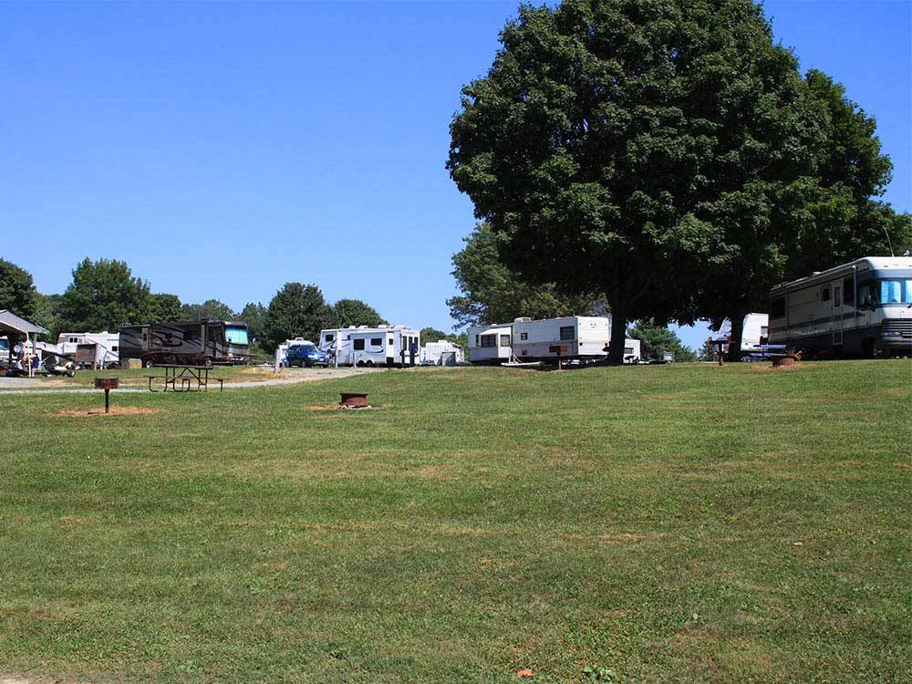 RVs and trailers at campground at THOUSAND TRAILS CIRCLE M