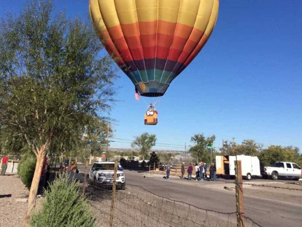 A hot air balloon