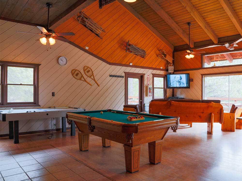 Pool table in game room at the lodge at THOUSAND TRAILS IDYLLWILD