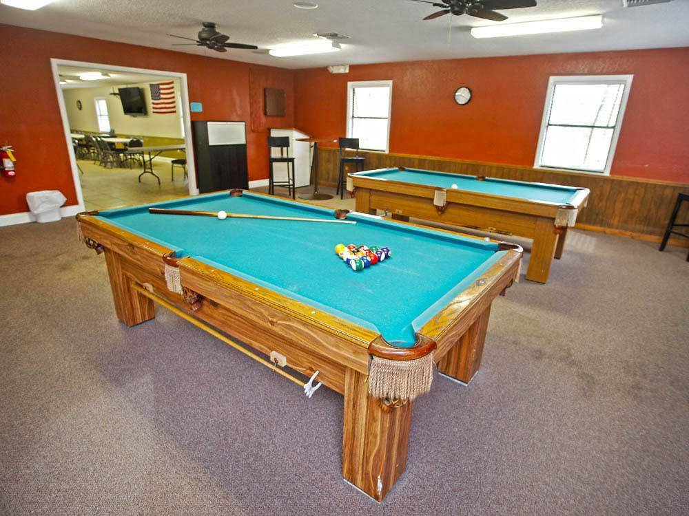 Pool tables at THOUSAND TRAILS THREE FLAGS